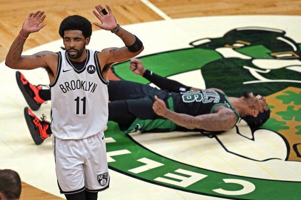 Marcus smart 2025 on kyrie